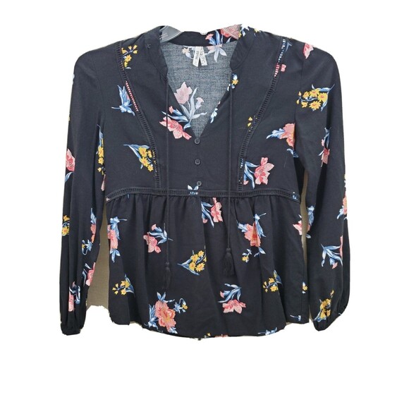 Mudd V-Neck Black Floral Tassel Women's Tunic Size Small Crochet Trim Buttons - Picture 1 of 7